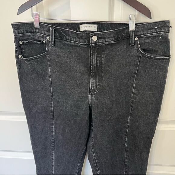 Abercrombie and Fitch The Skinny High Rise 35/20R Black Split Raw Hem **Plus - Picture 5 of 15